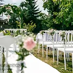 & Restauracja Timberland Отель