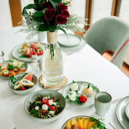 & Restauracja Timberland 3*